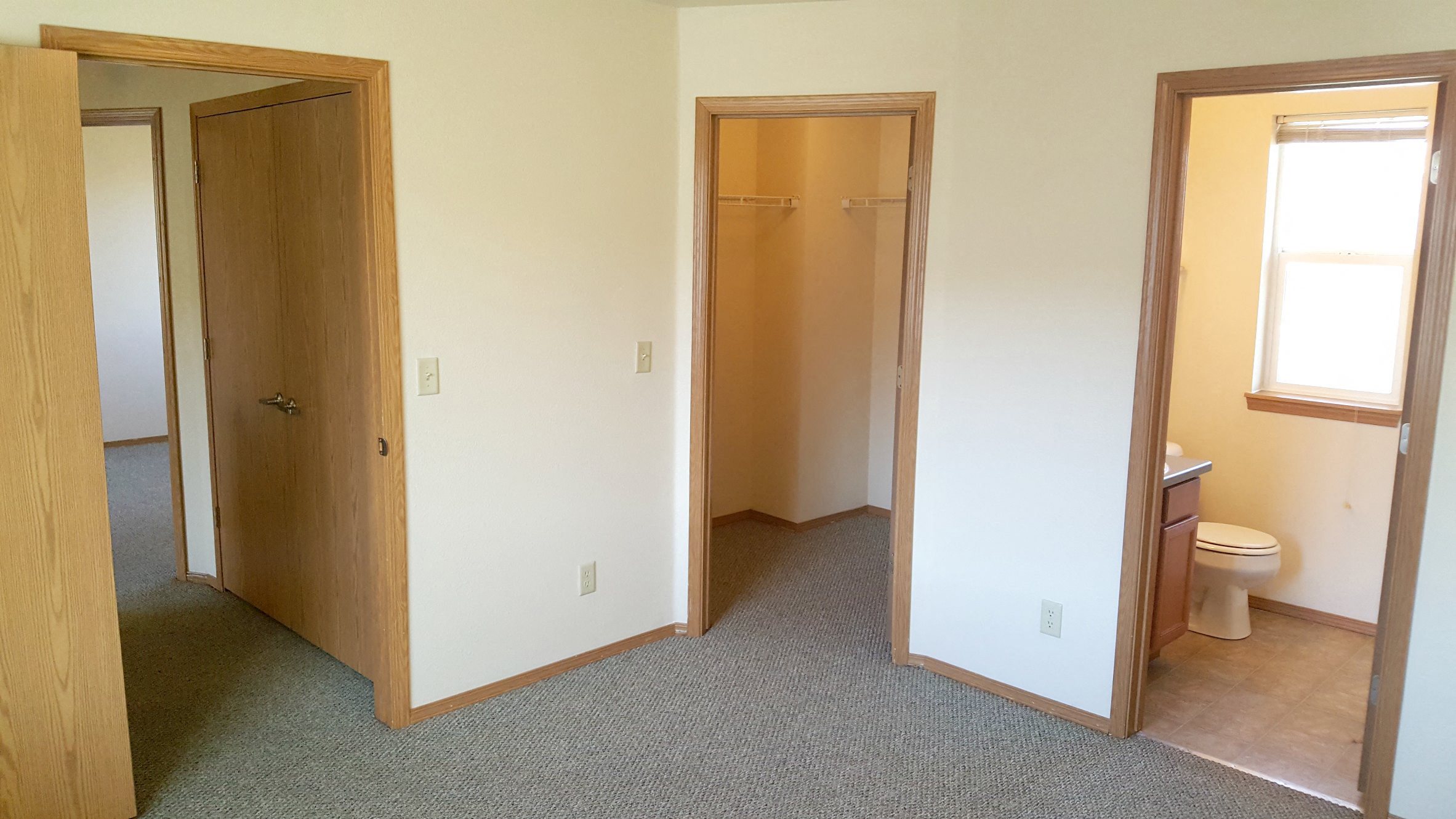 Photos and Video of Yellow Creek Village in Evanston, WY